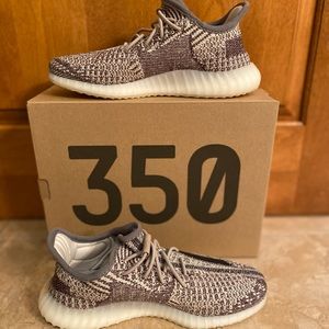 Boys Yeezy Boost 350 V2 Kids - Size: And US 3.5